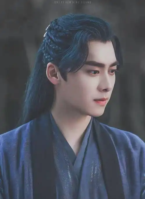 镜双城定档,李易峰时隔多年出演古偶,能否再创辉煌
