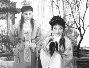 王文娟台上做戏复杂一点,台下做人简单一点
