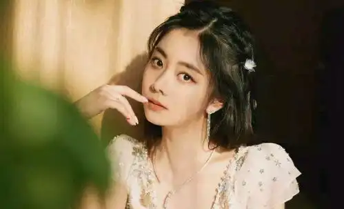 谭松韵的颜值分析变美启示录圆脸整形眼睛
