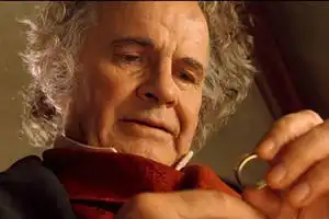 88岁的伊恩霍姆病逝,指环王中再无比尔博巴金斯