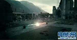 哈利波特与死圣抢先剧透哈利决战伏地魔

