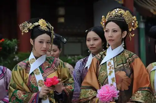 甄嬛传十年众贵人围剿白玉兰,甄嬛红透姐妹却成女配
