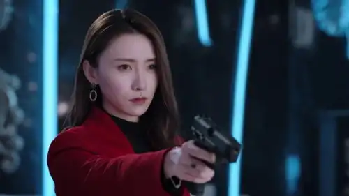 观众不舍猎毒人冷艳楚莹下线,共同期待马秋子解锁新角色
