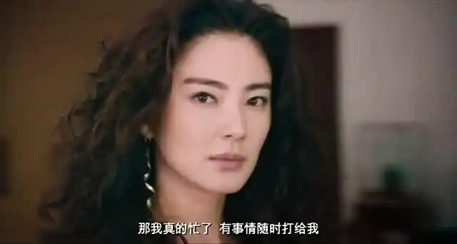 美人鱼张雨绮的到来,邓超变脸比翻书还快,又利用了林允一次
