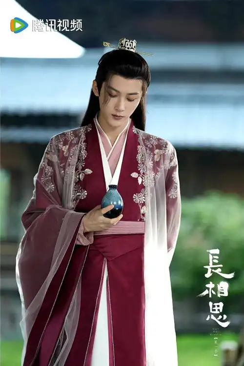 男演员的长相有多重要,看长相思里的邓为檀健次就知道了
