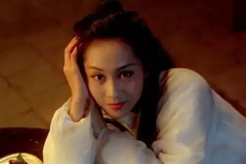 46岁朱茵18岁身材,不请私教不吃药,她说,每周两个小时足够你变美了健身
