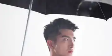 倾城时光金瀚自曝和赵丽颖拍吻戏有反应,翻牌粉丝,好会撩