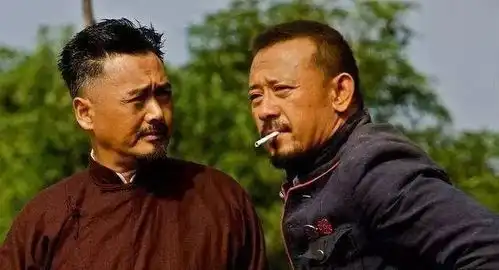 让子弹飞一部古龙风味十足的电影
