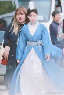 鞠婧祎新剧照曝光,看到鞋子的一刻,网友一双鞋毁了一部剧