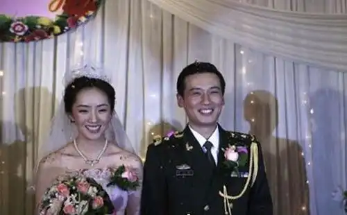 他们剧中饰演父女,现实中确是夫妻,网友可以当卧底了