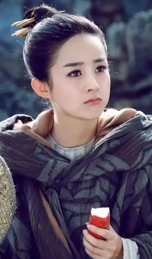 不知道为什么,就想夸夸赵丽颖
