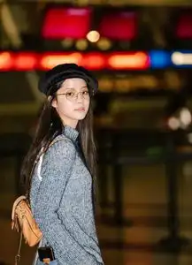娱乐圈的新生代主力军欧阳娜娜这样的她撩到你了吗