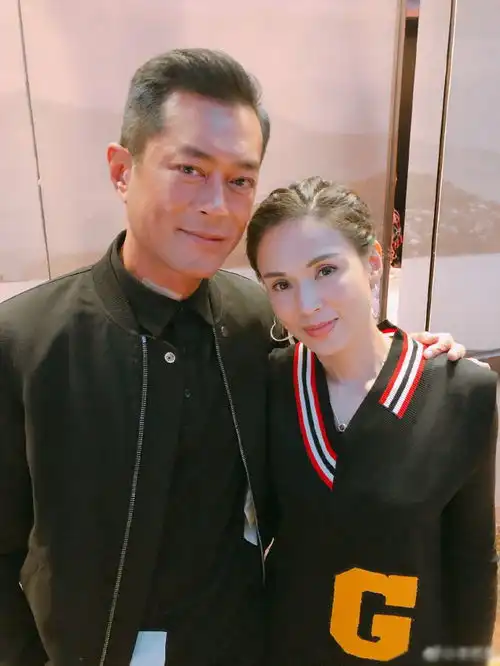 95版神雕侠侣剧组聚会,古天乐李若彤再同框,网友却高呼在一起