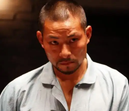 因太像刘德华无戏可拍替身时差点死在马下40岁杜奕衡终成影帝
