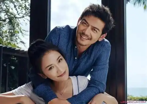 杨烁藏了十年的妻子,想不到竟是消失已久的她,网友眼光不错