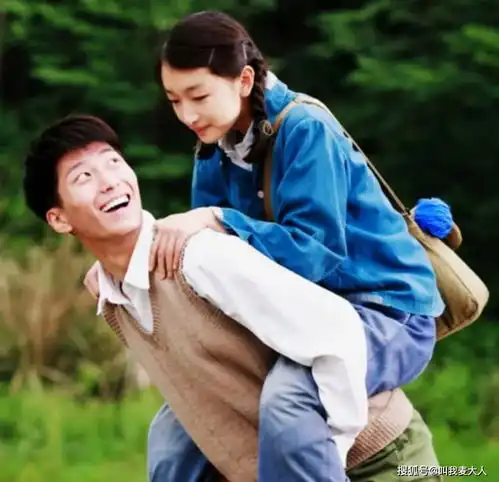 丑小鸭变白天鹅28岁勇夺三金影后,周冬雨凭什么
