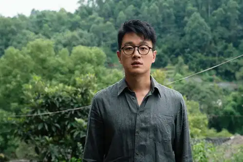 电影午夜慢车曝杀青特辑,佟大为郑秀文的四川话你打几分