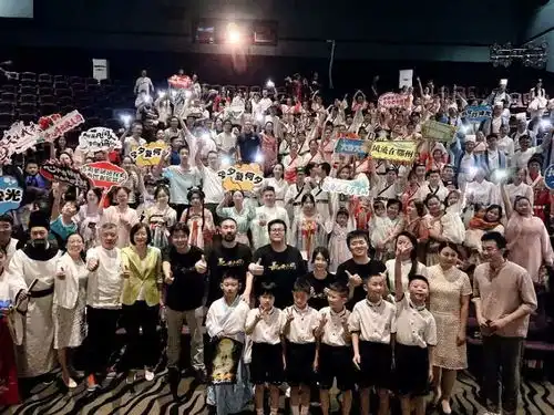 长安三万里剧组走进鄂州
