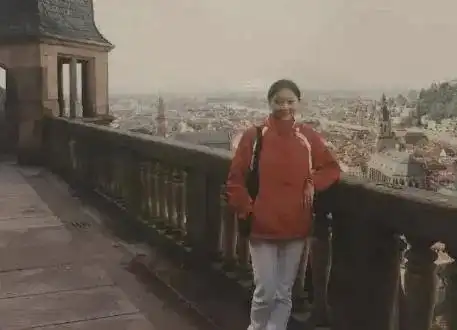 49岁张艺谋表白18岁陈婷没能当电影女主角,可当我人生的女主角
