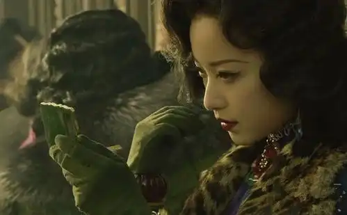 女星旗袍扮相,躲过赵丽颖躲过杨幂,可偏偏躲不过风情万种的她
