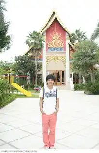 在泰国,杜拉拉升职记拍摄盯片,闲暇时剧照不能发
