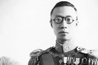 末代皇帝溥仪,在被苏联关押的五年里,真实的生活是怎样的
