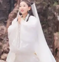 揭萌娃版白蛇传十几人争演白娘子小演员一秒哭
