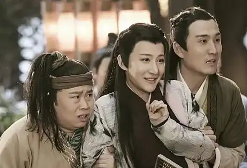 新龙门客栈将来袭,戚薇红衣造型太惊艳,看到阵容追定了