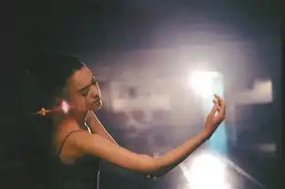 张榕容因为哭得丑,天天对镜子哭