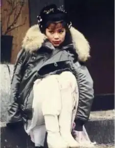 83版射雕罕见剧照跑龙套的周星驰,黄蓉羞愧大笑