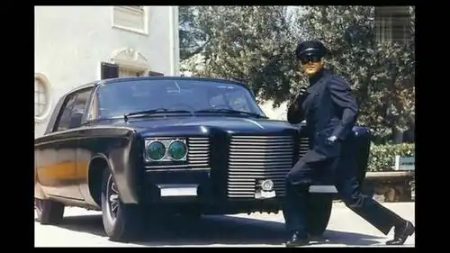 李小龙早年的座驾首度公开50多年前的车还有这些配置