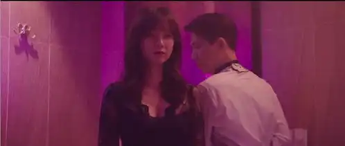 韩国最新神级烧脑电影,打乱时间线且多线叙事
