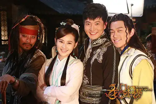 吉吉国王刘冠麟,出道19年靠撞脸走红,郭麒麟答应帮他抢票