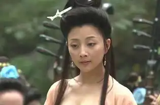 八年前杨贵妃秘史里的美人儿,李念清丽如仙,叶璇风情万种
