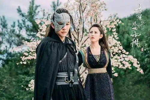 香蜜沉沉烬如霜奇鸢来袭,邹廷威开挂今年霸屏四部大剧你约吗
