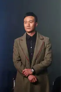 胡军戏剧舞台轮回接力定义当代哈姆雷特
