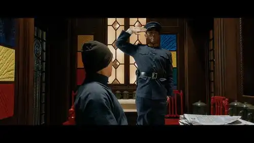 一步之遥

