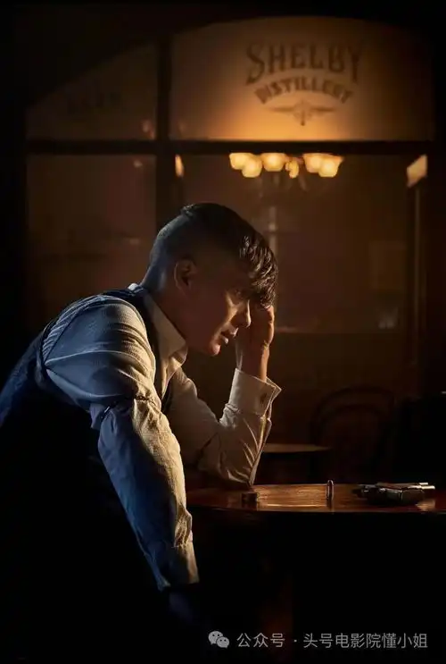 再续9分黑帮神剧浴血黑帮电影版今年开拍,汤米谢尔比归来
