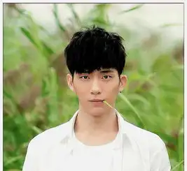 于朦胧成为业界人士群嘲的对象张彬彬和迪丽热巴的关系闹僵
