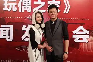 曹颖晒恩爱全家福儿子罕见露脸穿西装帅气