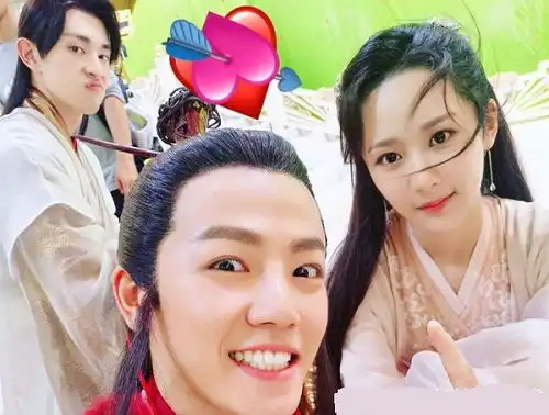 香蜜沉沉烬如霜周海媚爱瞪眼,狐狸仙爱送红线,他的爱好甚好
