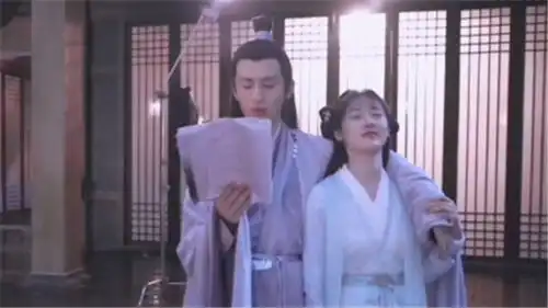 琉璃幕后花絮,真的是最惨男主吗,两人也太甜了吧