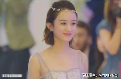 倾城时光赵丽颖9大造型,图2像白雪公主,图8霸道总裁范十足
