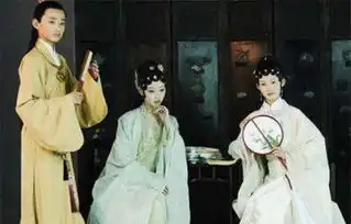 曾经的这部剧真是卧虎藏龙,一眼杨幂认出,却唯独没认出赵丽颖
