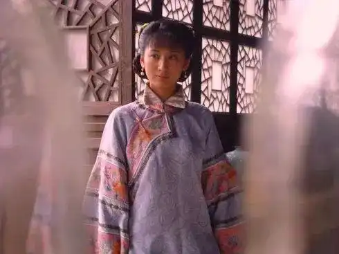 露点陷三级片风波当过雅妓,杨幂给她下跪艳压佟丽娅的横店女王为何不火
