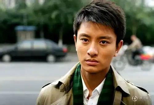 拍戏险被炸到失聪贾乃亮太拼了
