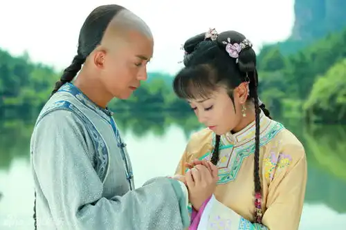 组图新还珠再曝新剧照众情侣大秀恩爱