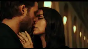 red电影机素材究竟有多牛上电脑调整才知道
