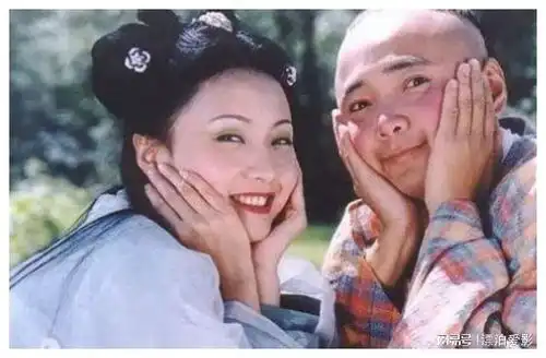 因为长得漂亮,9次拒绝富豪求婚,如今退居幕后被老公宠成公主