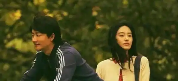 全球首富杨采钰从何而来这是对陈金飞的真爱吗
